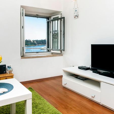 Sea View Apartment روفينج المظهر الخارجي الصورة