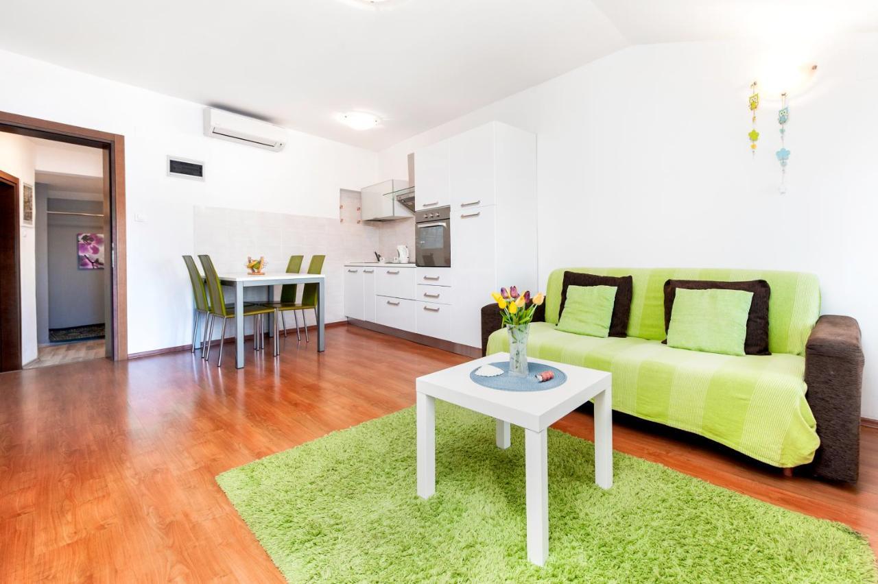Sea View Apartment روفينج المظهر الخارجي الصورة