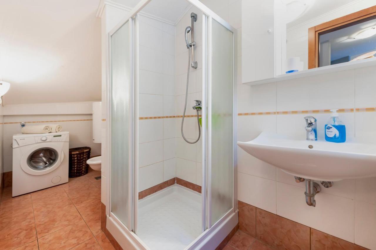 Sea View Apartment روفينج المظهر الخارجي الصورة